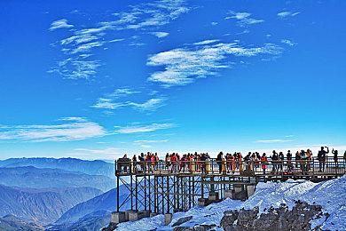 动视CEO谈被微软收购：需要Xbox帮助对抗竞争对手